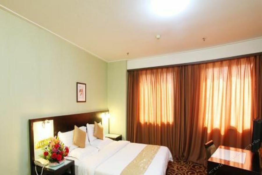 Xin Hua Hotel Guangzhou Exterior photo